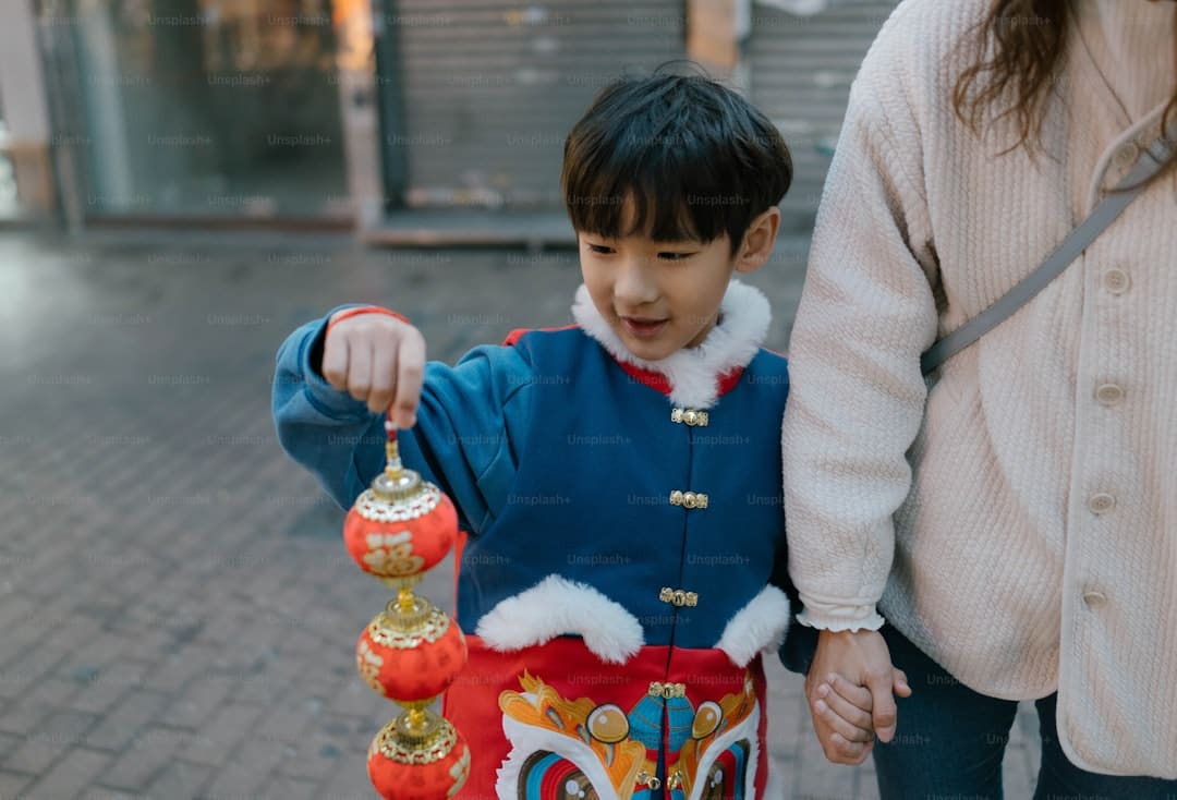 车企与智驾提供商加深合作 宝马联手Momenta发布专属智驾系统